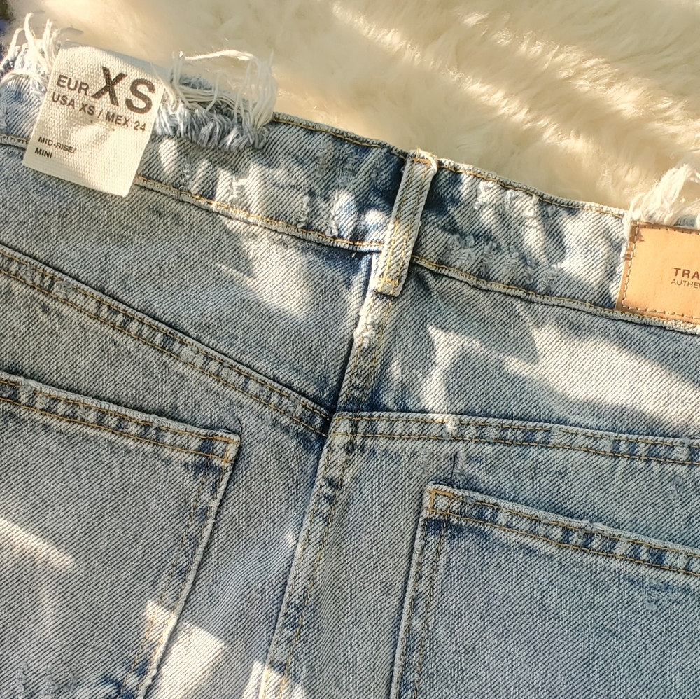 ZARA XS - Picture 2 of 4